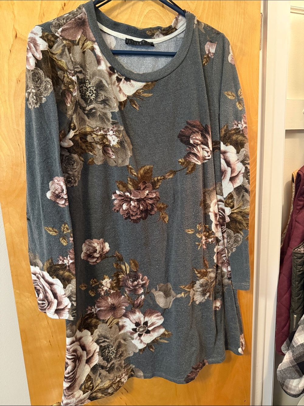Potter's Pot Slate Gray Floral Dress